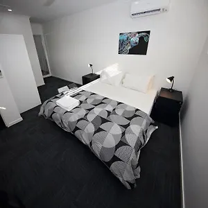 mihaven-living-martyn-st-apartments.cairnshotels4all.com/